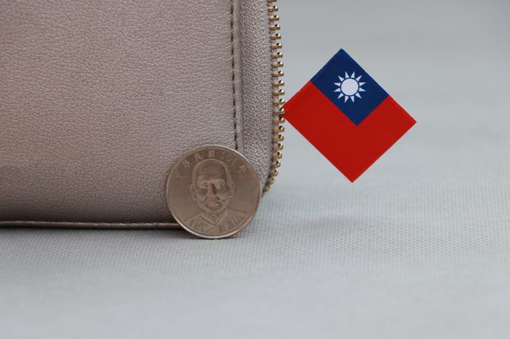 台湾における解雇時の金銭補償：資遣費（退職金）の新旧制度と計算方法