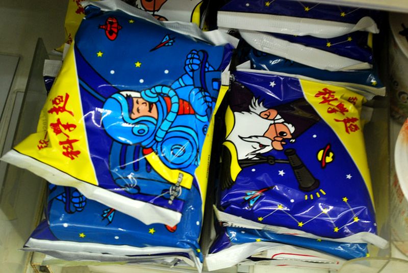 台湾における日本語ラベルへの上貼りと広告規制